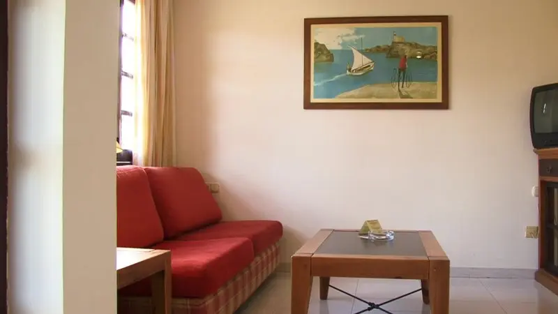 Fuentepark Apartments gallery image 16