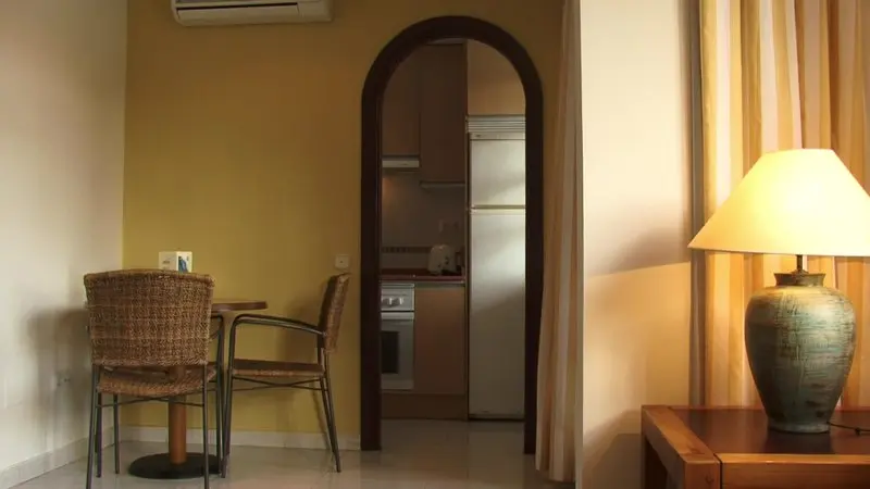 Fuentepark Apartments gallery image 17