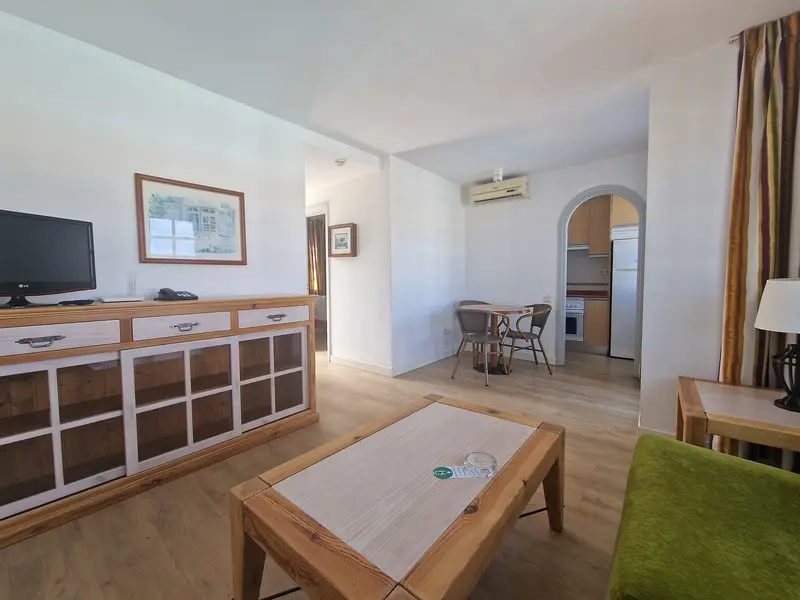 Fuentepark Apartments gallery image 26