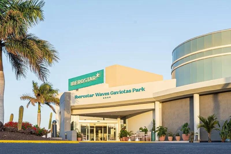 Iberostar Playa Gaviotas Park gallery image 14