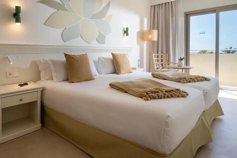 Iberostar Playa Gaviotas Park gallery image 28