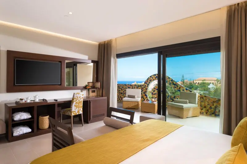 GF Victoria Hotel gallery image 19