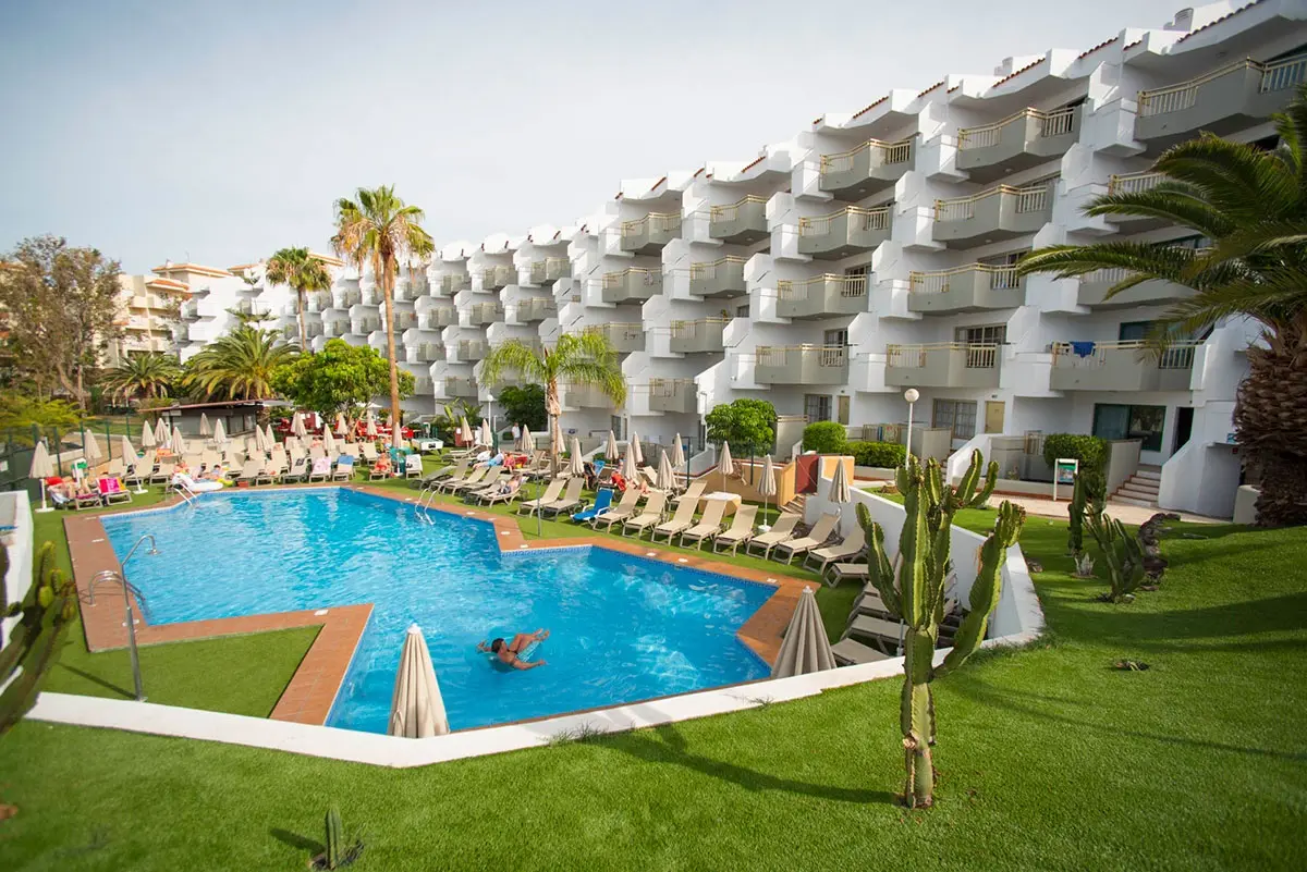 Playa Olid Suites & Apts gallery image 1