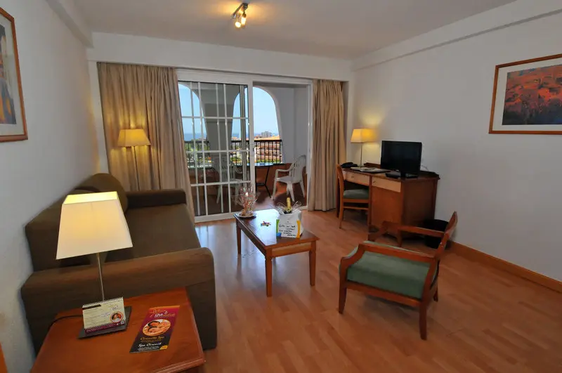 Paradise Park Fun Lifestyle Hotel gallery image 18