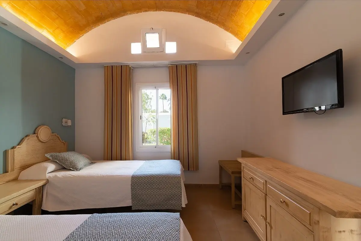 Cordial Biarritz Bungalows gallery image 6
