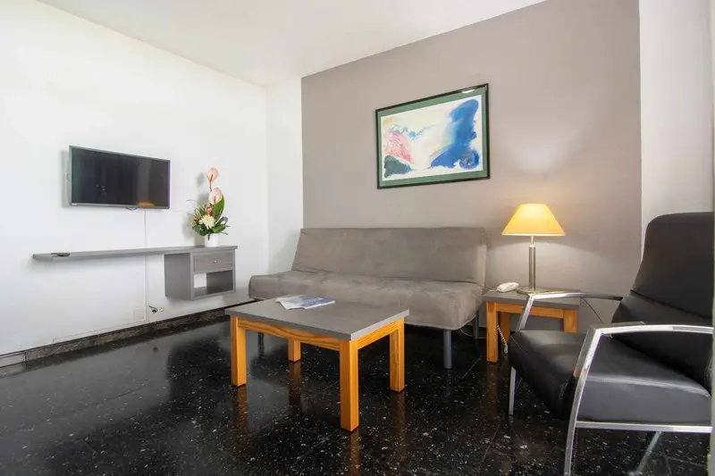 Corona Blanca Apartments gallery image 3