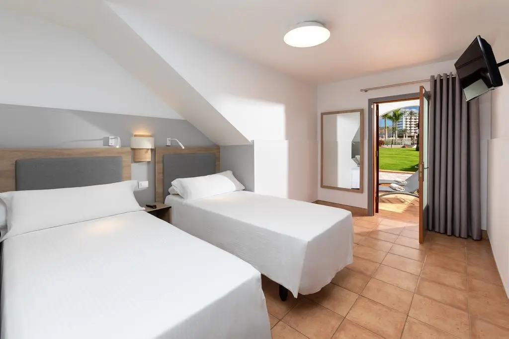Sol Barbacan Hotel gallery image 5