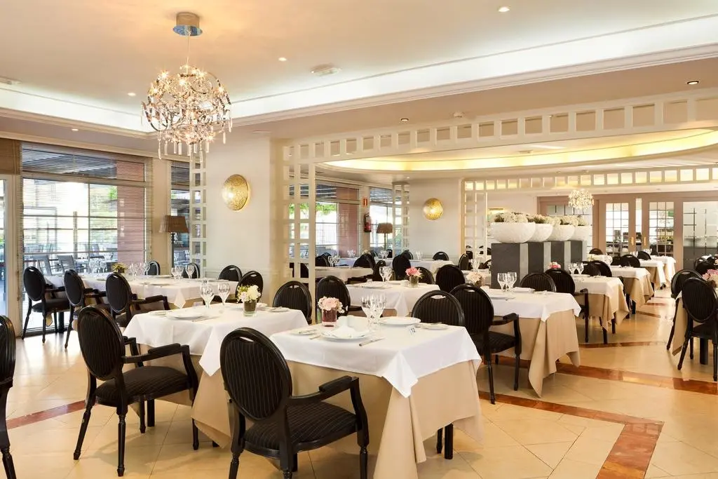 Sol Barbacan Hotel gallery image 8