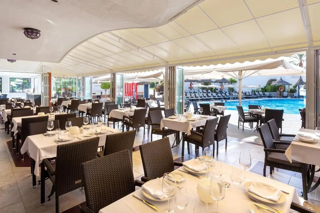Sol Barbacan Hotel gallery image 9