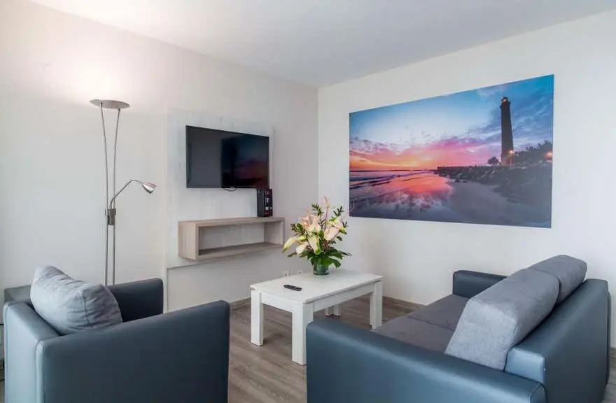 Corona Roja Apartments gallery image 8