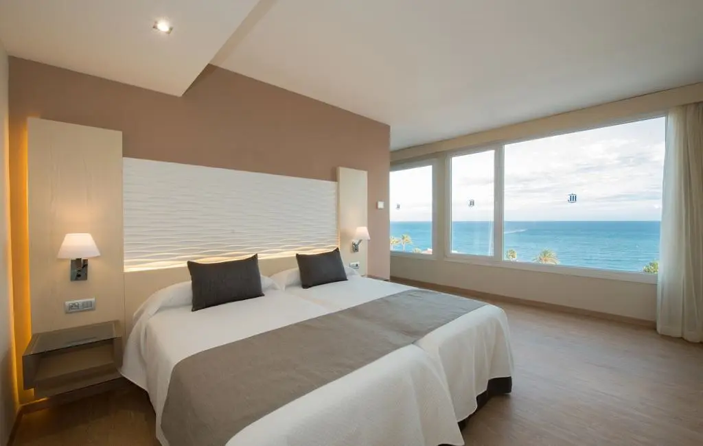 HL Suitehotel Playa Del Ingles gallery image 8