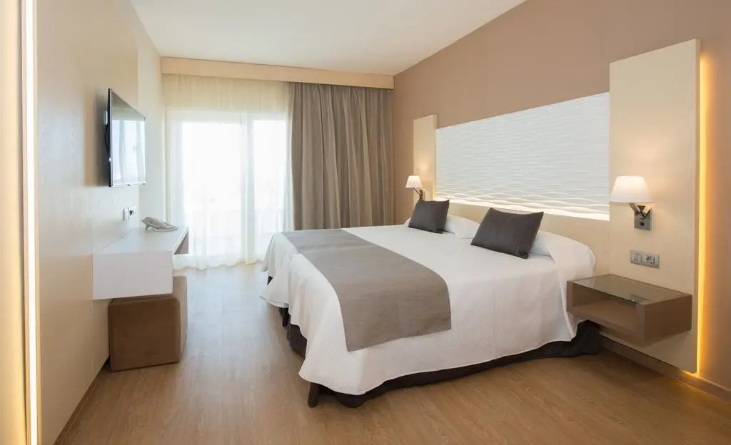 HL Suitehotel Playa Del Ingles gallery image 9