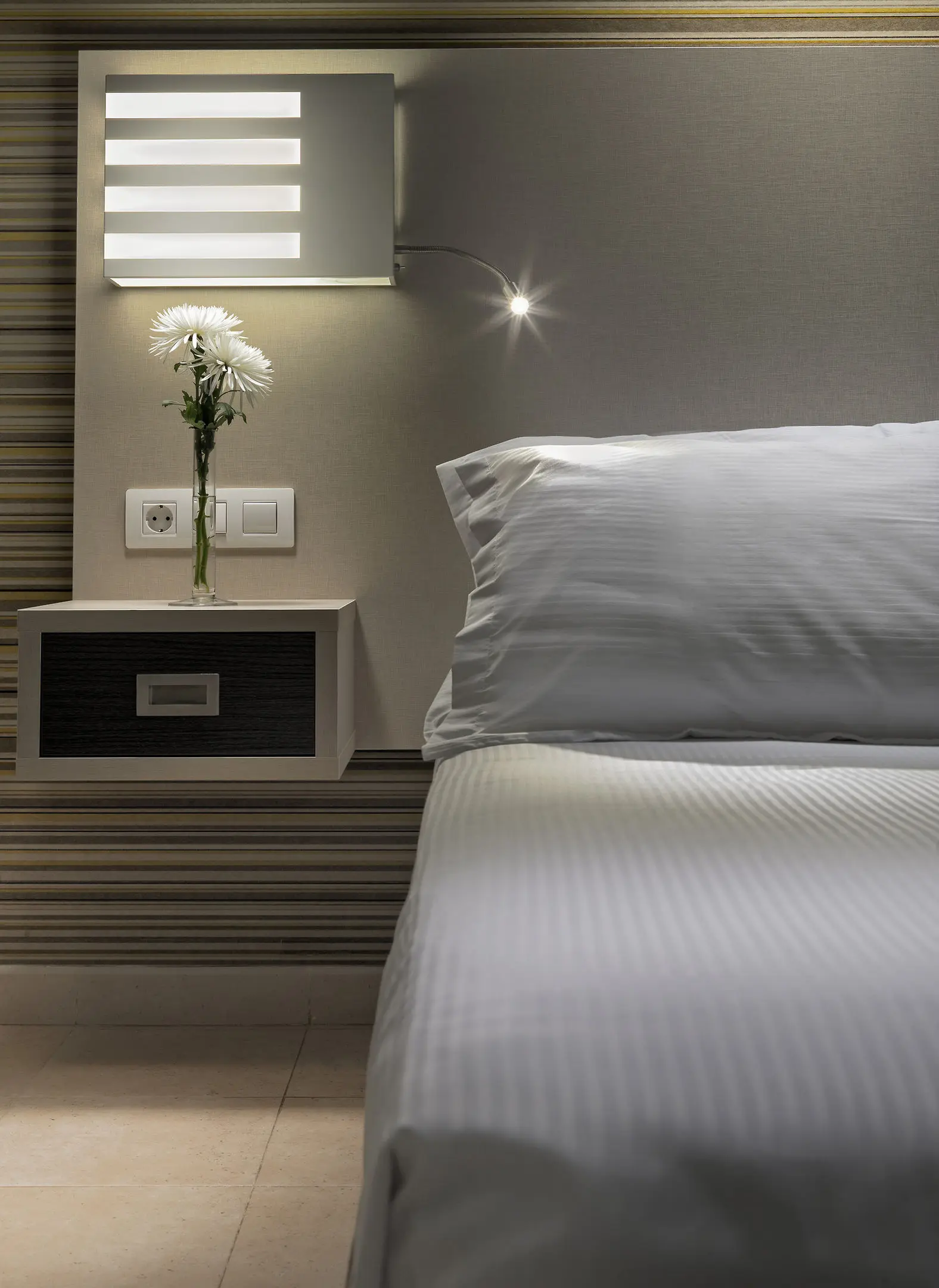 H10 Suites Lanzarote Gardens gallery image 13