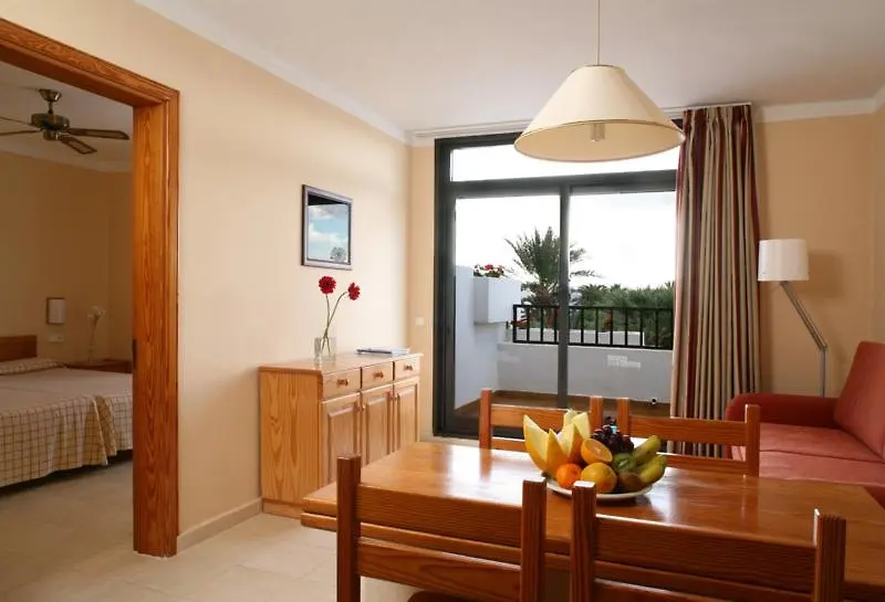 H10 Suites Lanzarote Gardens gallery image 10