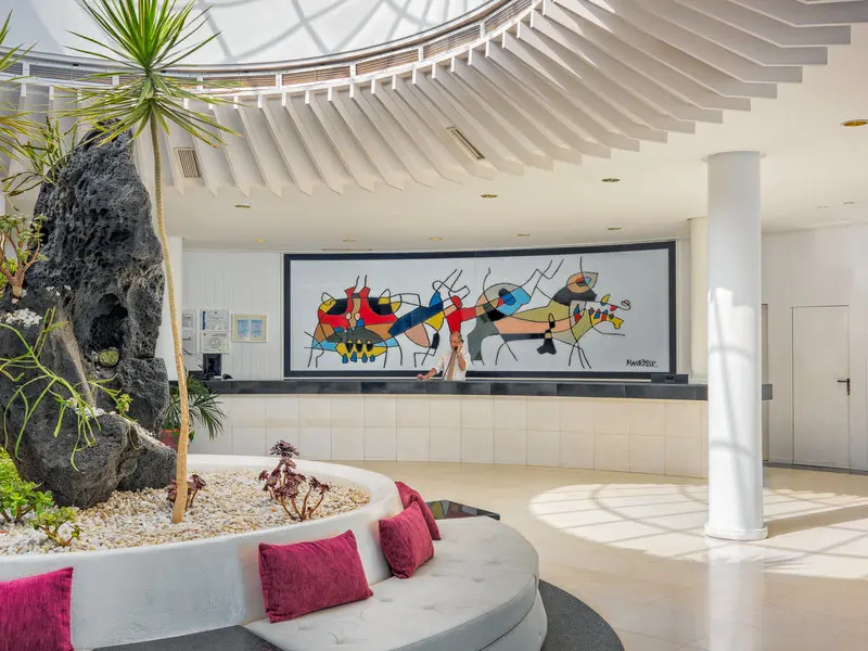 H10 Suites Lanzarote Gardens gallery image 15