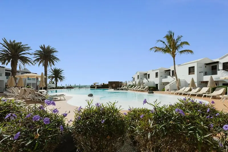 R2 Bahia Kontiki Beach