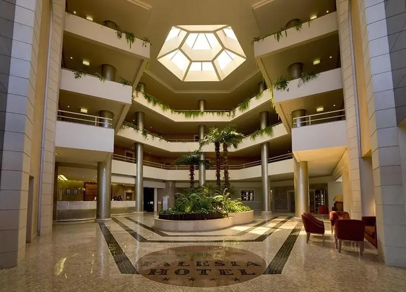 Falesia Hotel gallery image 21