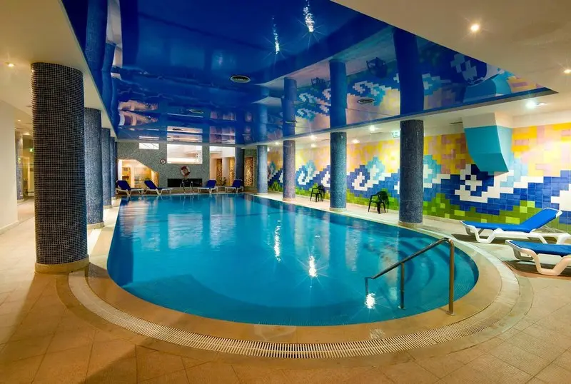 Falesia Hotel gallery image 2