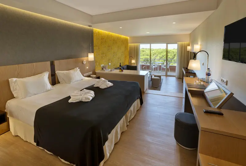 Falesia Hotel gallery image 9