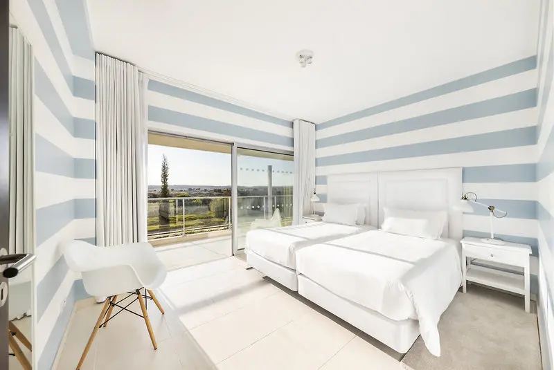 Laguna Resort - Vilamoura gallery image 11