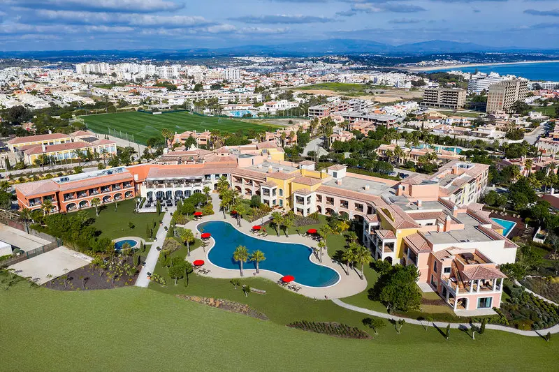 Cascade Wellness & Lifestyle Resort gallery image 2