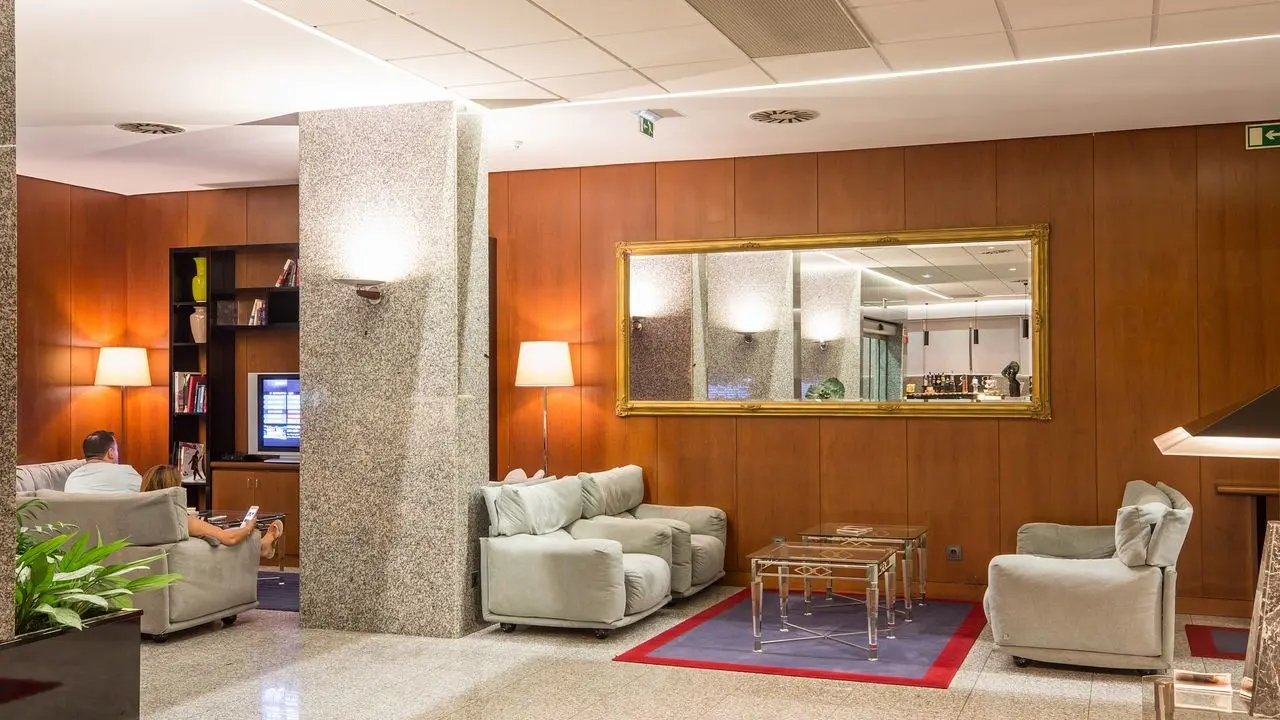 3K Madrid Hotel gallery image 10