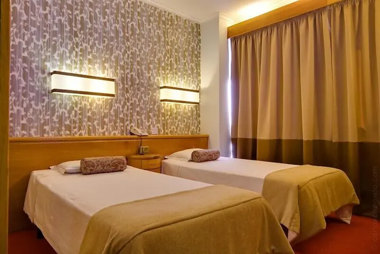 Alif Campo Pequeno Hotel gallery image 1
