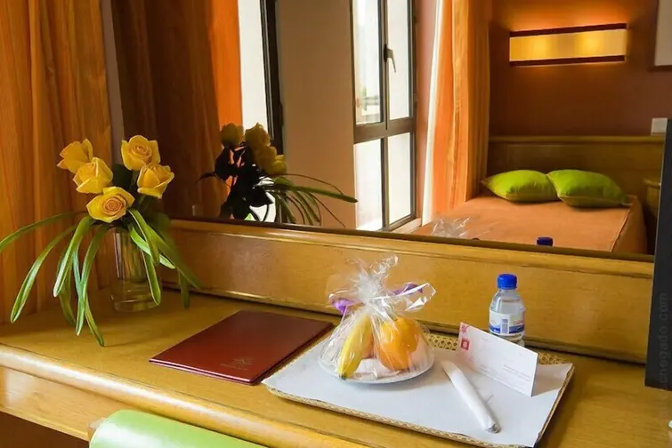 Alif Campo Pequeno Hotel gallery image 10