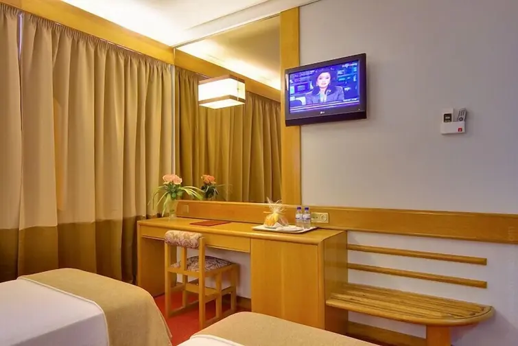 Alif Campo Pequeno Hotel gallery image 20