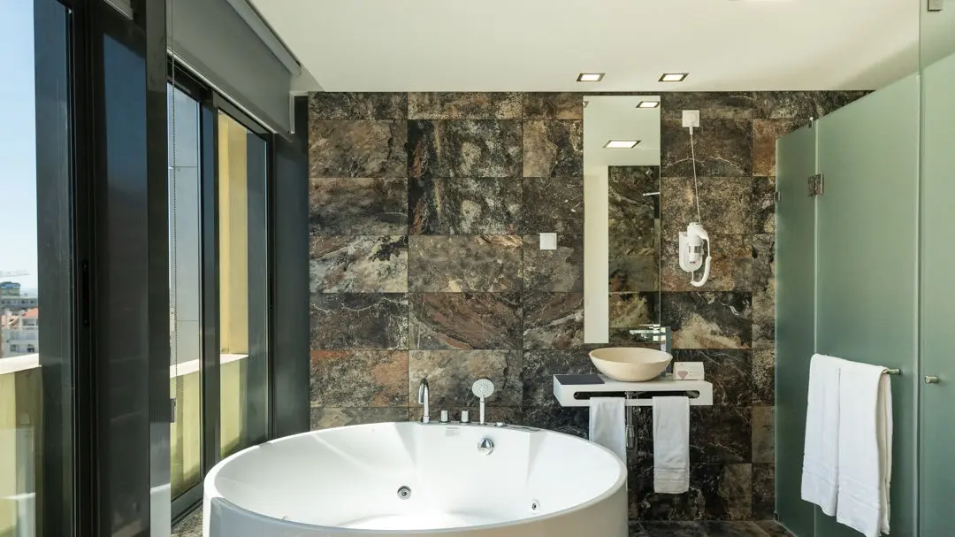 America Diamonds Hotel gallery image 14