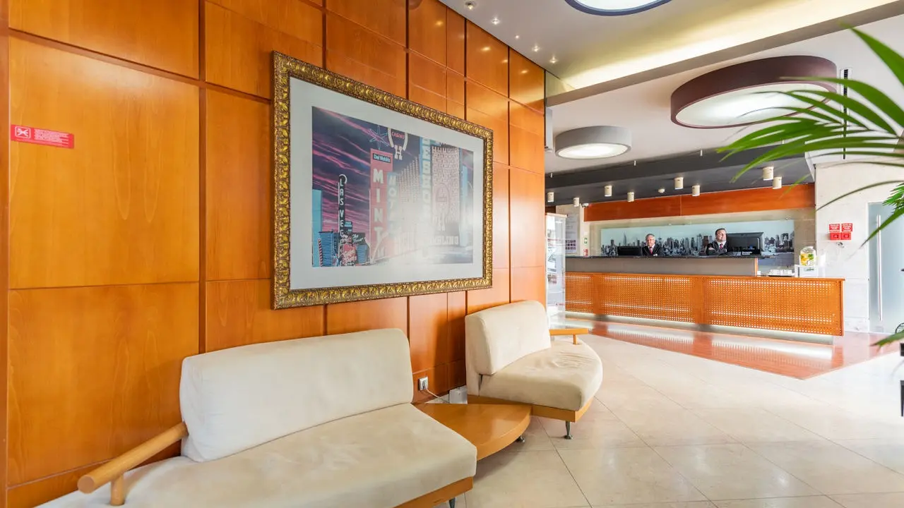 America Diamonds Hotel gallery image 2