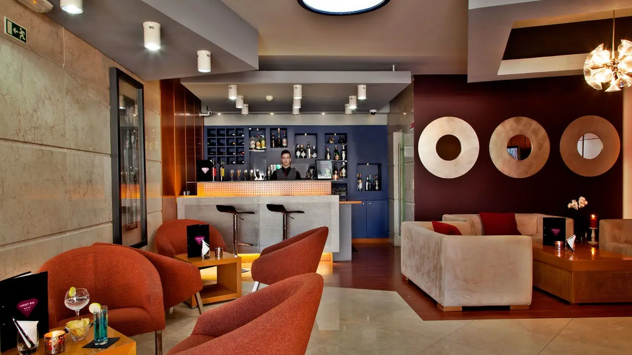 America Diamonds Hotel gallery image 5