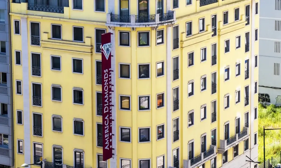 America Diamonds Hotel