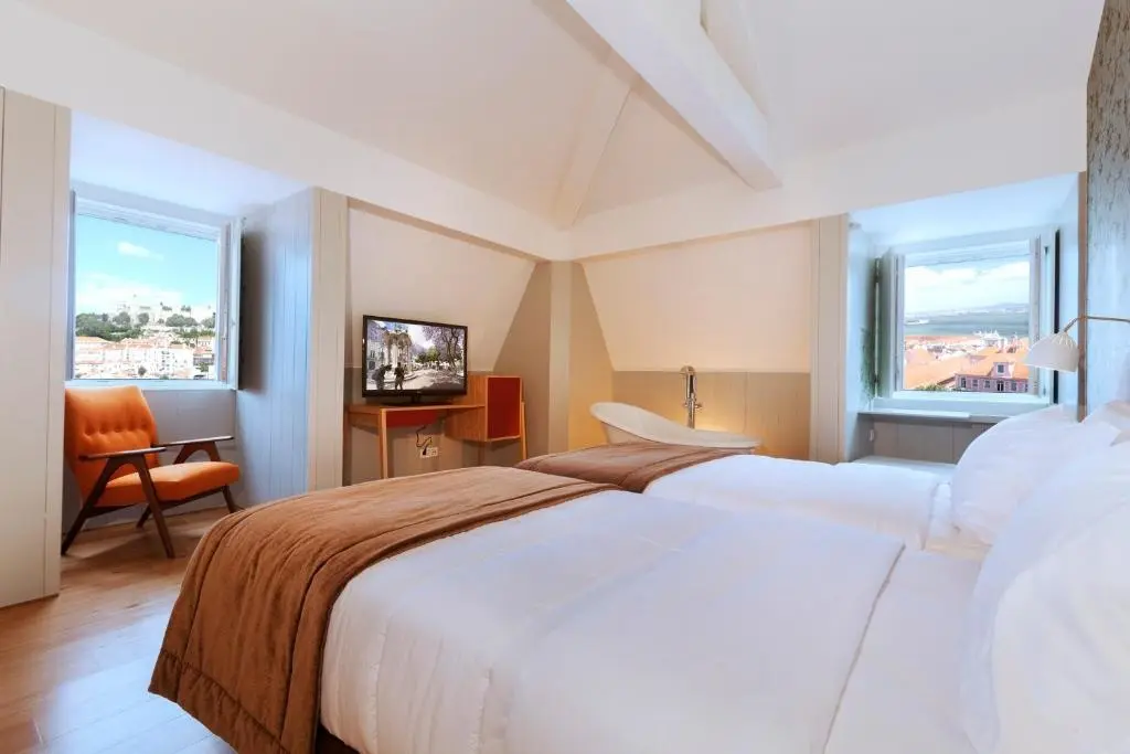 Lisboa Carmo Hotel gallery image 12
