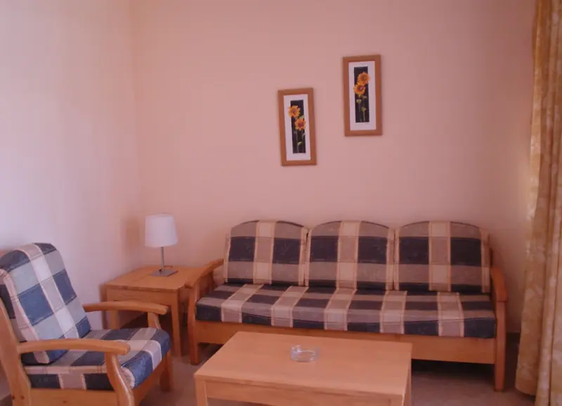Los Girasoles Apartments gallery image 14