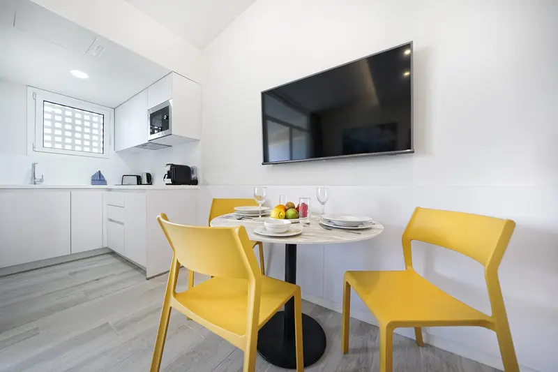 Los Girasoles Apartments gallery image 19