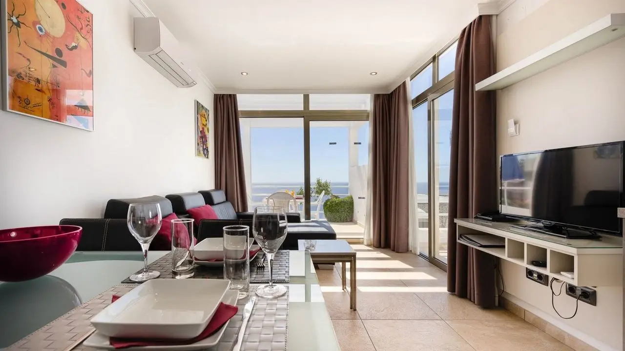 Bahia Blanca Apartments gallery image 5
