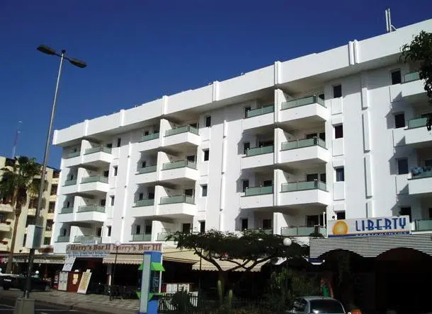 Axel Beach Apartments & Lounge gallery image 12