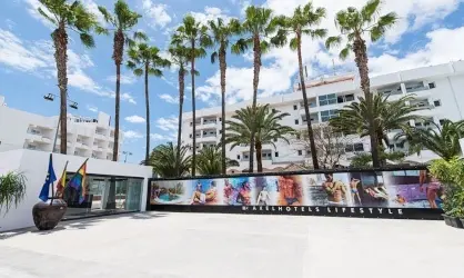 Axel Beach Apartments & Lounge
