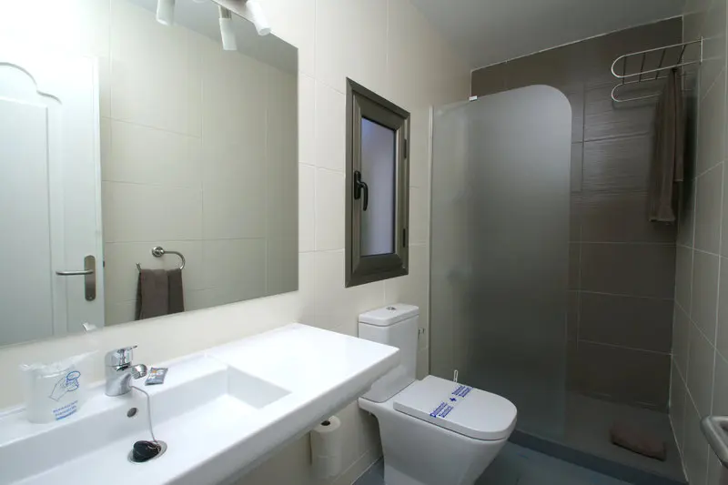 Turbo Club Apartments gallery image 10