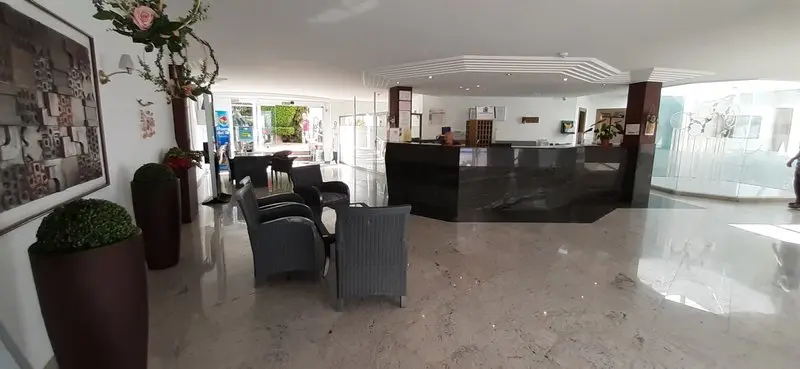 Turbo Club Apartments gallery image 14