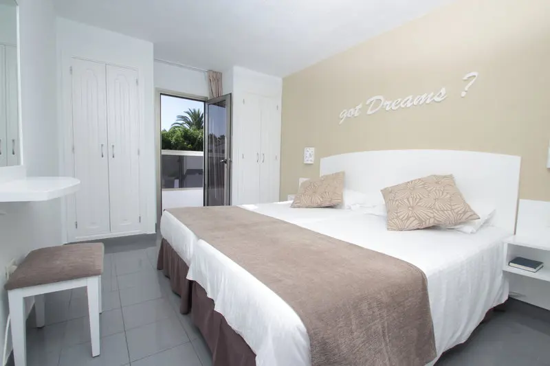 Turbo Club Apartments gallery image 8