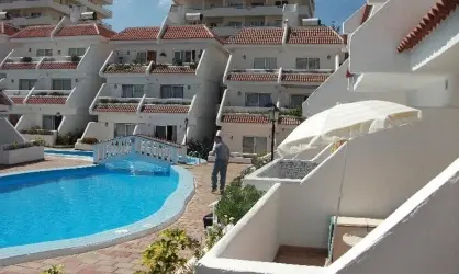 Las Floritas Apartments