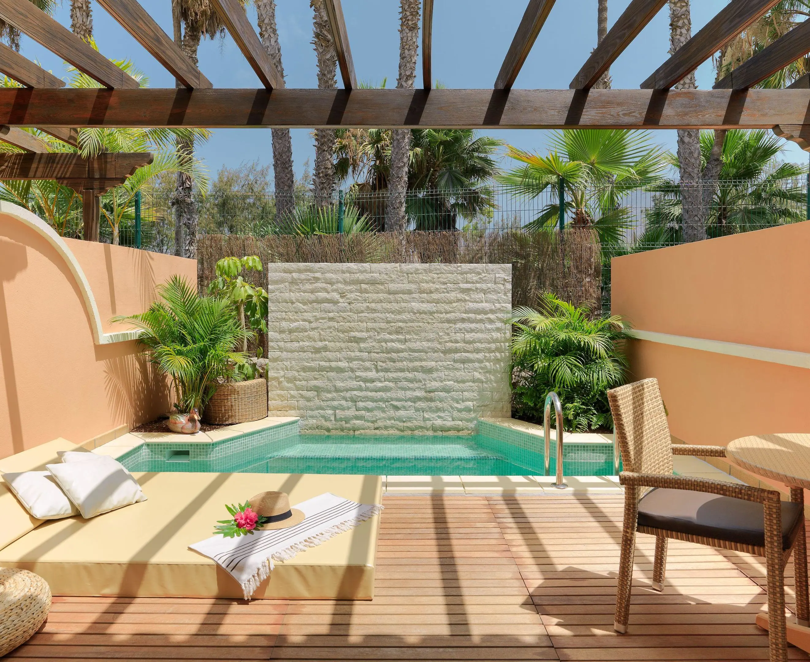 Green Garden Resort and Suites gallery image 10