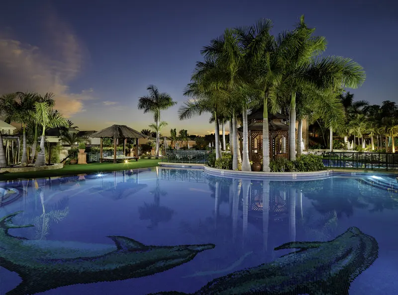 Green Garden Resort and Suites gallery image 6