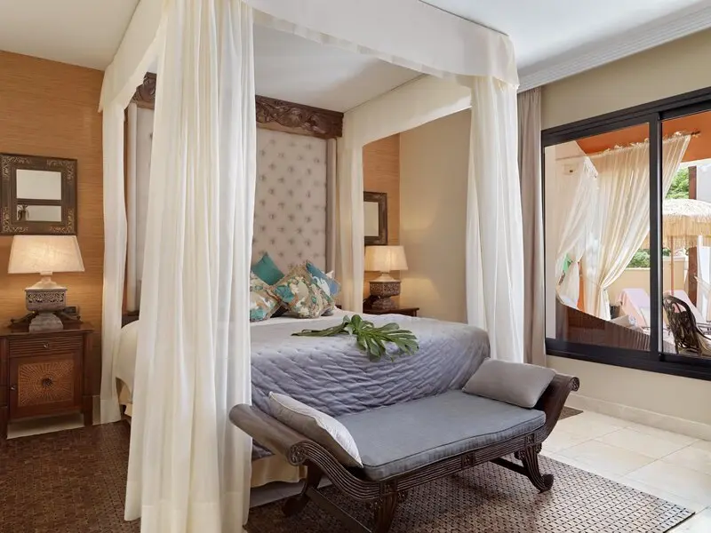 Royal Garden Villas Hotel gallery image 7
