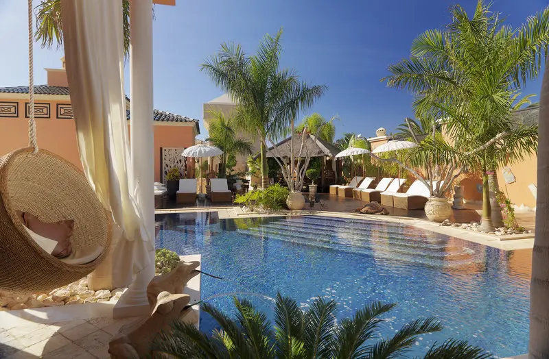 Royal Garden Villas Hotel gallery image 4