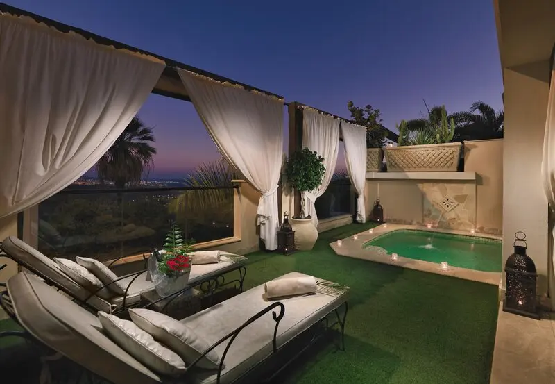 Royal Garden Villas Hotel gallery image 13