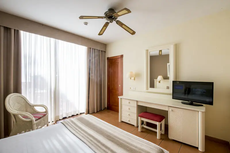Bahia Principe Sunlight gallery image 16