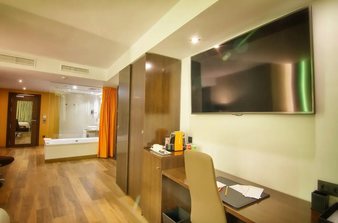 Mb Boutique Adults Only Hotel gallery image 3
